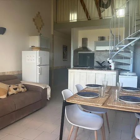 Apartment Le Rocher - Appt Pour 6 Climatise Avec Piscine *