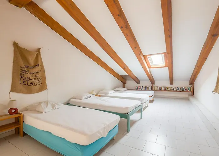 Le Rocher - Appt Pour 6 Climatise Avec Piscine Appartement *
