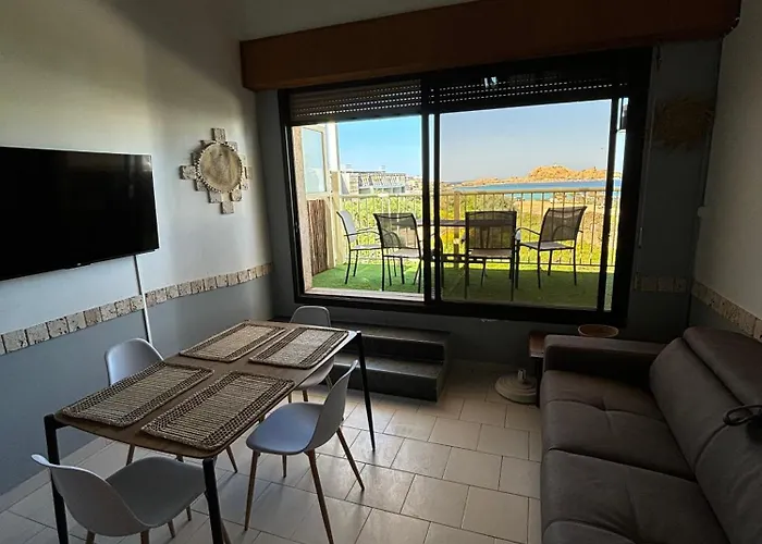 Le Rocher - Appt Pour 6 Climatise Avec Piscine * LʼÎle-Rousse